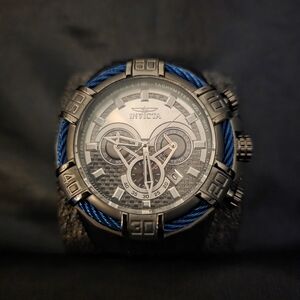 Invicta Men’s Chronograph Watch in Gunmetal with Blue Cable Accents